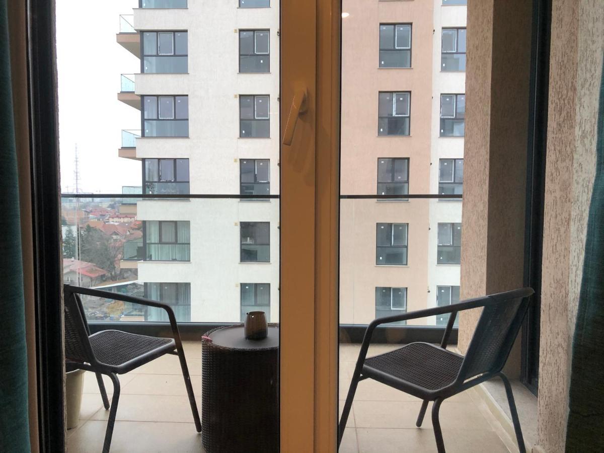Fancy Westpark 2 Residence Lakeview W7 ブカレスト エクステリア 写真