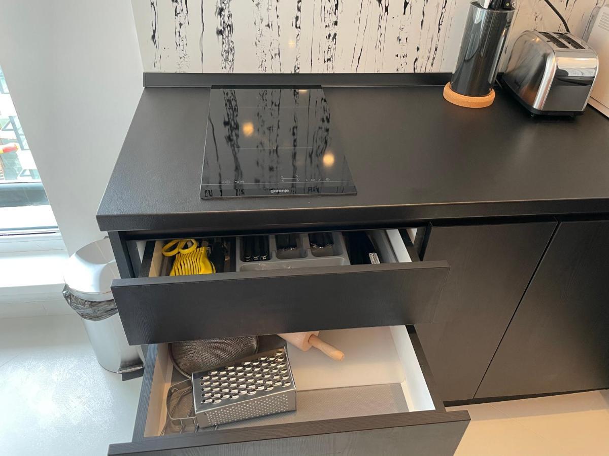 Fancy Westpark 2 Residence Lakeview W7 ブカレスト エクステリア 写真